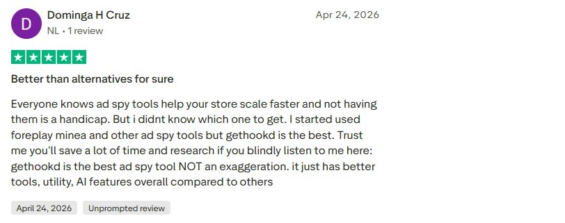Five-star Trustpilot review calling GetHookd the best ad spy tool.