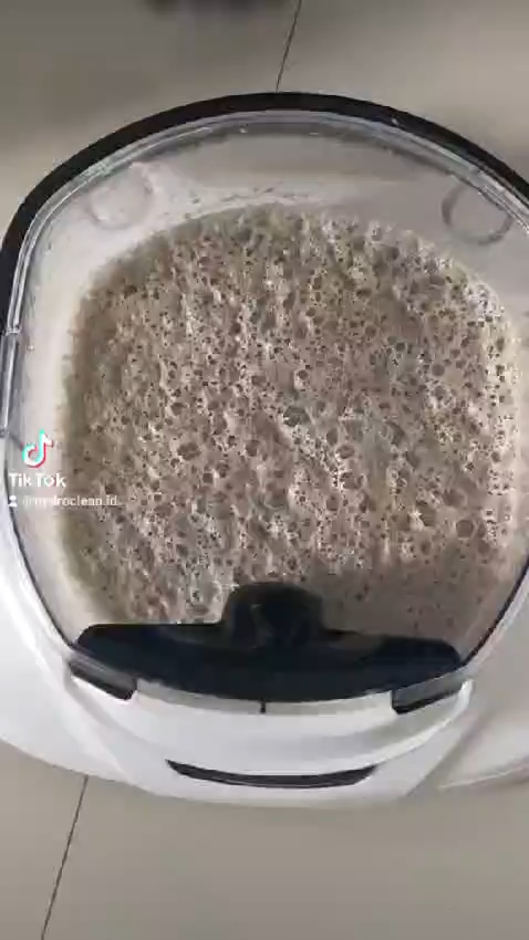 HydroClean Indonesia’s TikTok ad for their professional cleaning services.