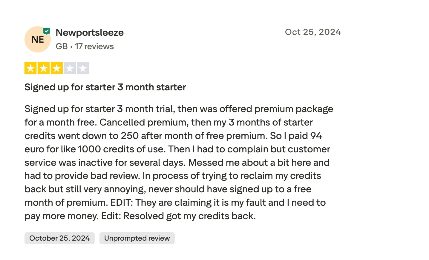 Trustpilot review describing Minea credit loss after a Premium trial, later resolved after contacting support.